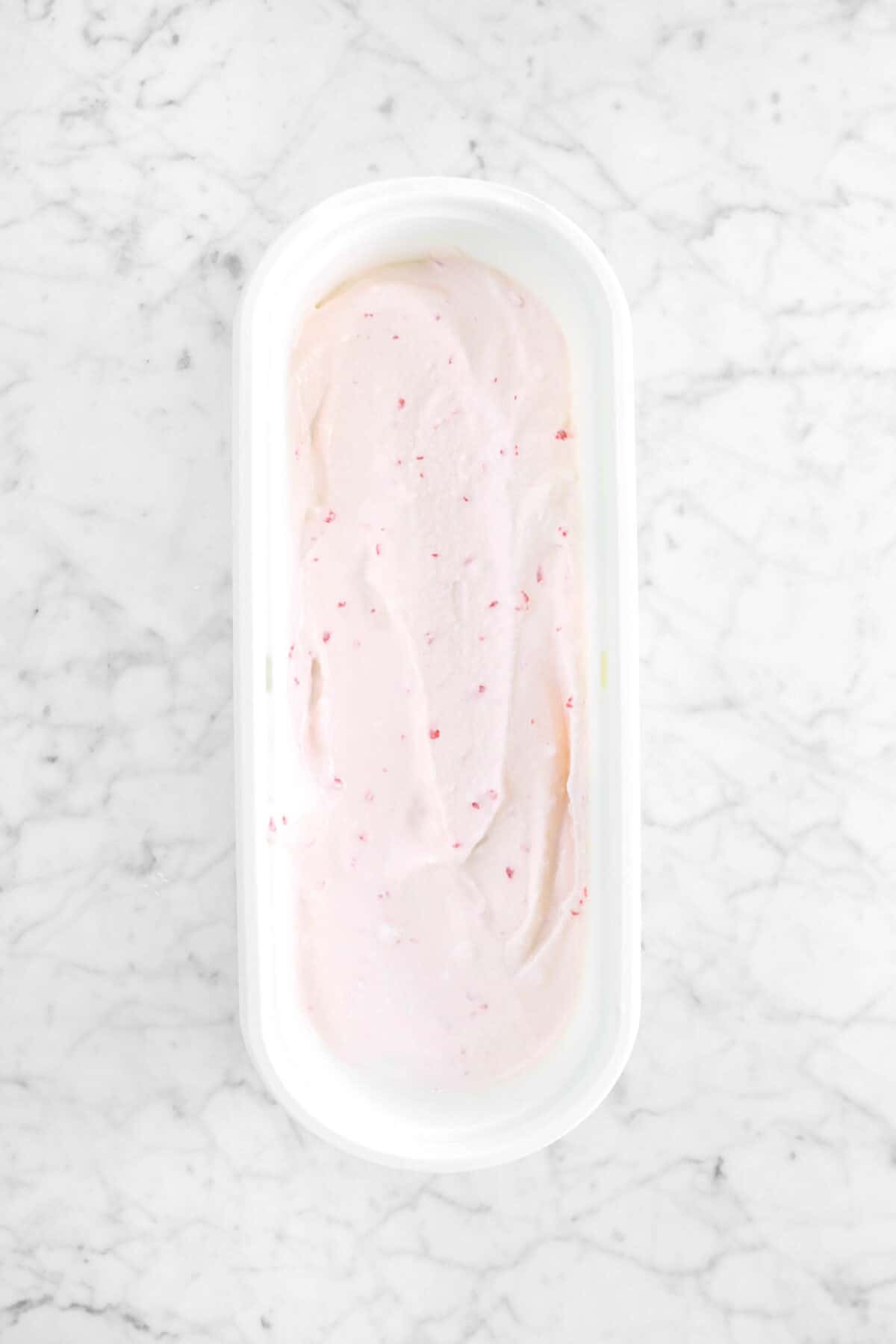 peppermint ice cream in container