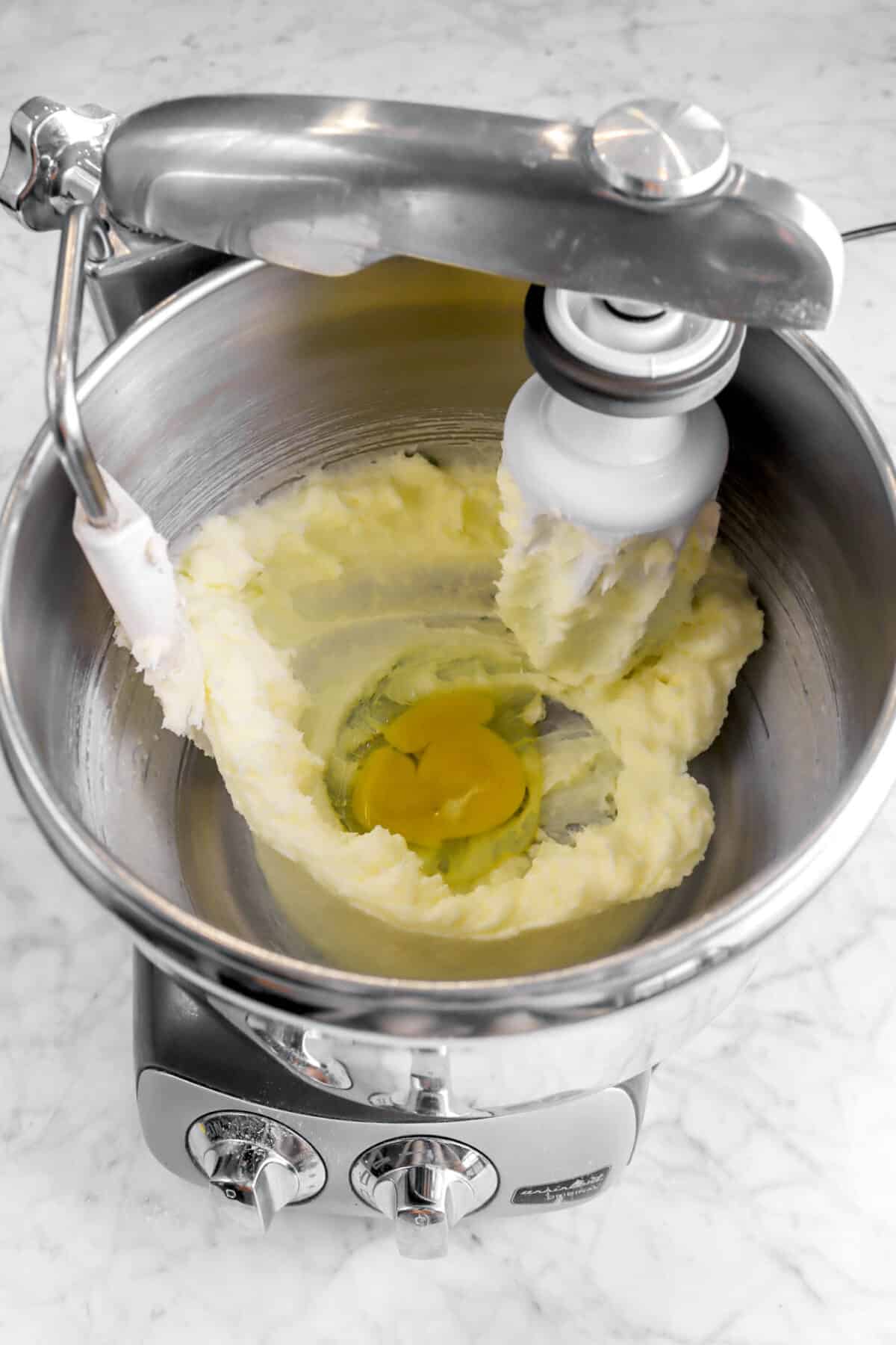 egg added o butter mixture