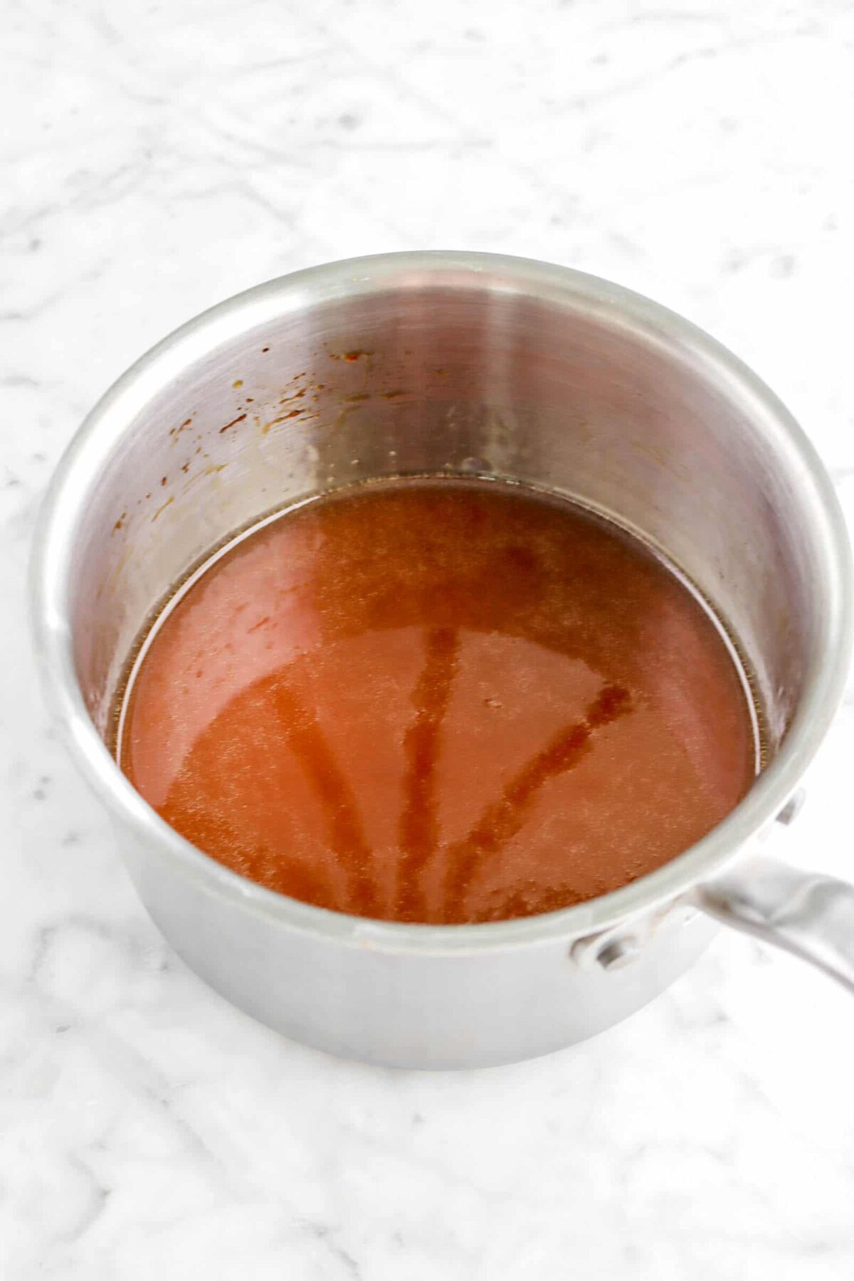 caramel in small pot