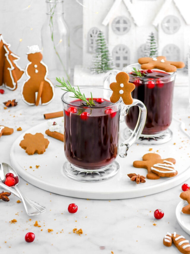 Gingerbread Spiced Mulled Wine