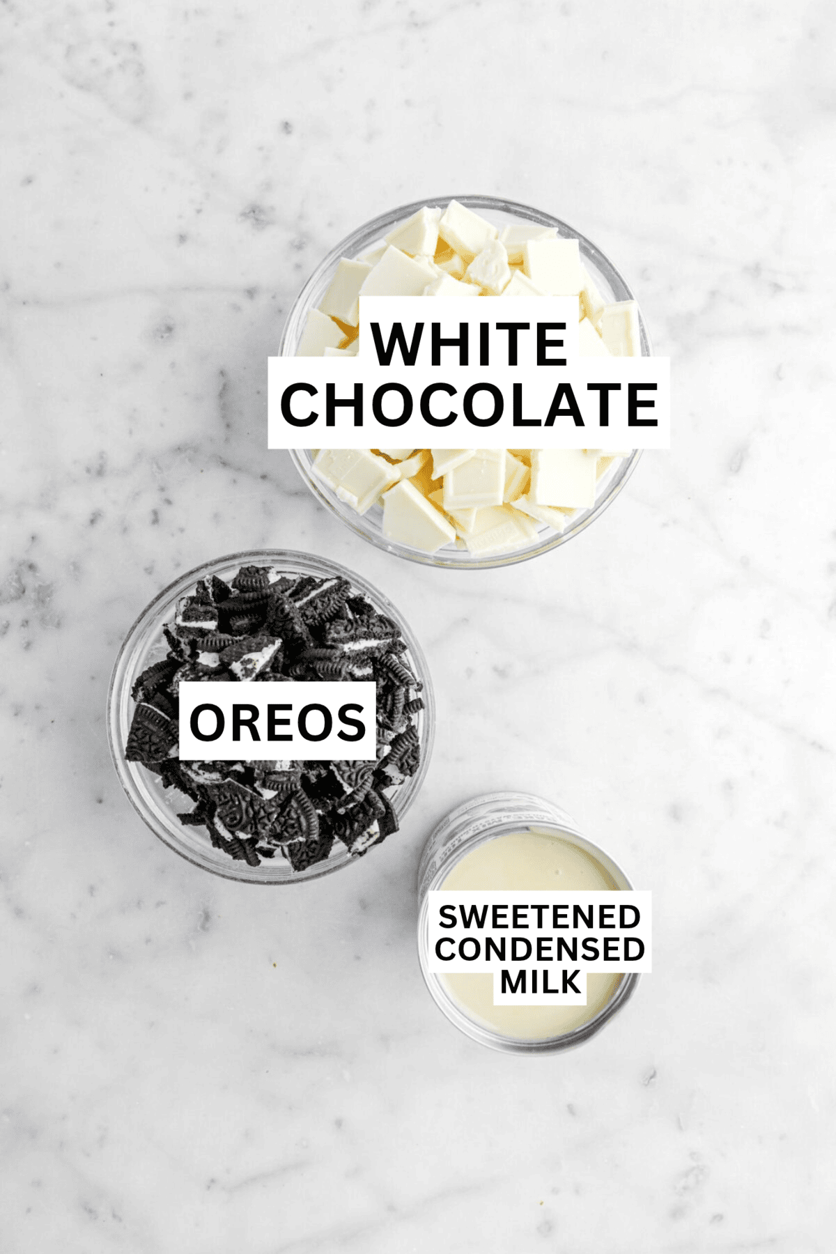 Ingredients for oreo fudge.
